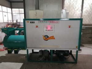 陕西苞谷糁子机好色先生视频下载去皮磨糁磨面机